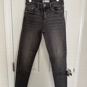 NWOT Zara Women's Black Jeans